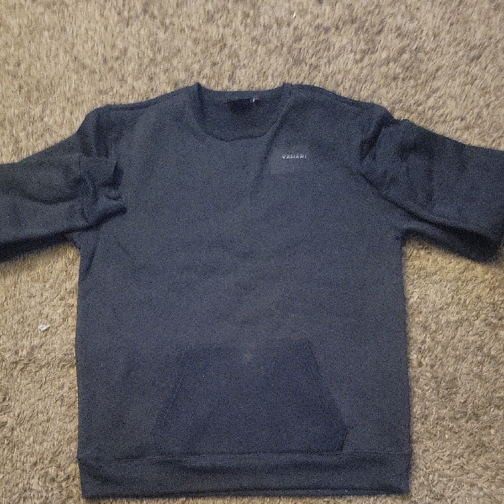 Men's Tahari  Black Sweater With Front Pocket